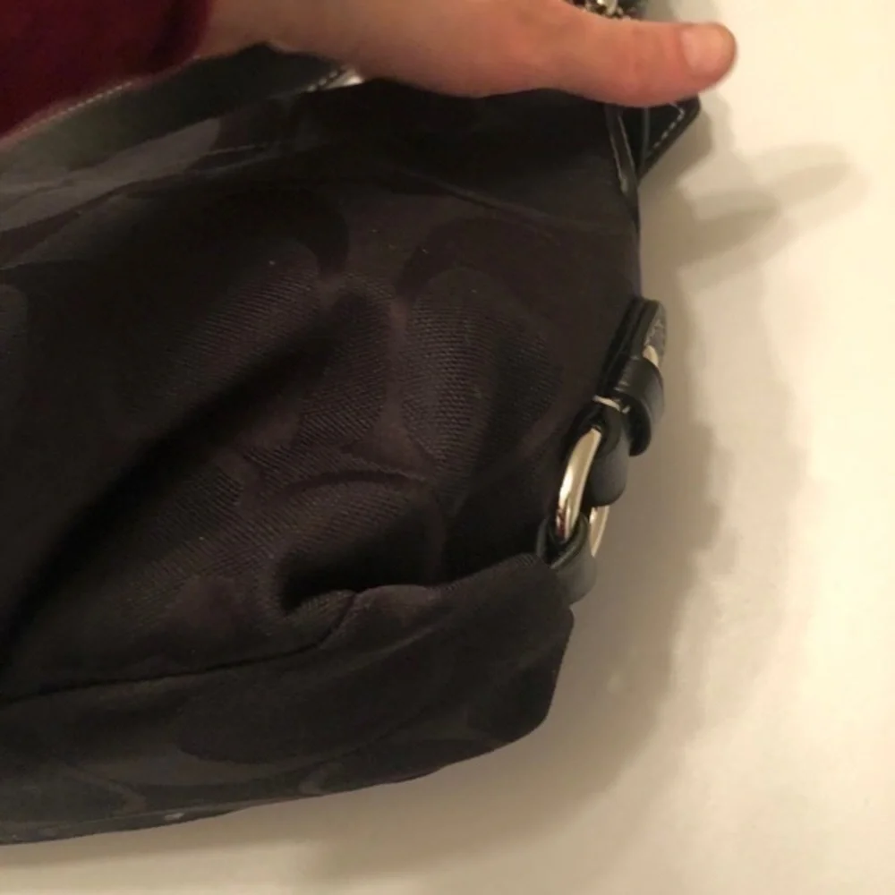 Coach vintage y2k f15068 signature jacquard black leather hobo bag